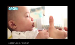 شیر دادن به نوزاد با شیشه